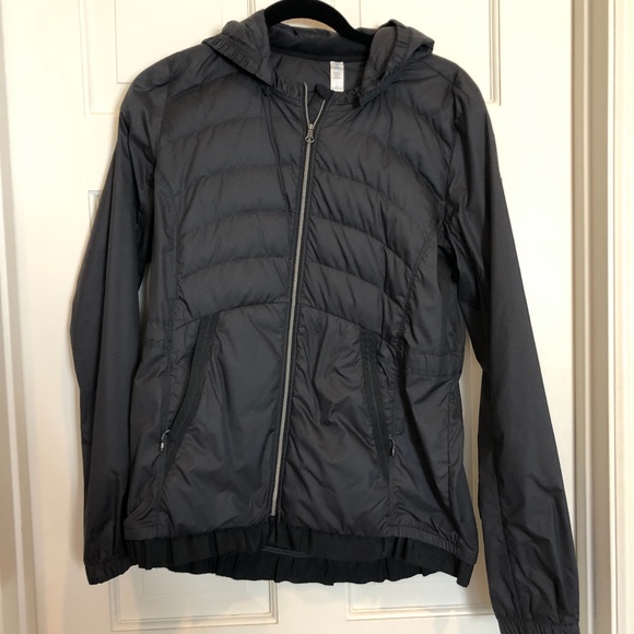 SOLD Lululemon Spring Fling Puffer Jacket - Picture 1 of 5